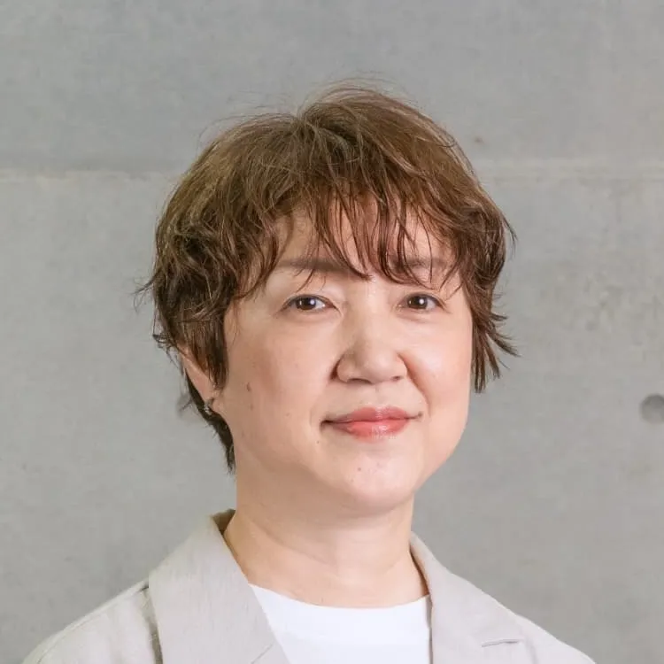 藪亀 雅子